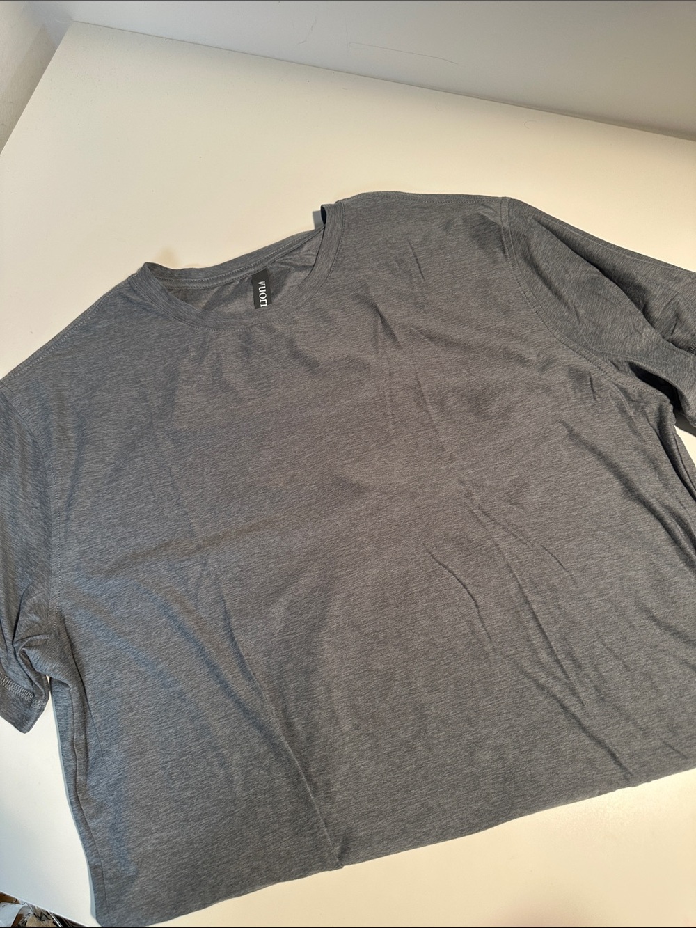 Vuori Men’s Athletic Shirt